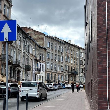 Apartment Forum, Центр Lviv Ngoại thất bức ảnh