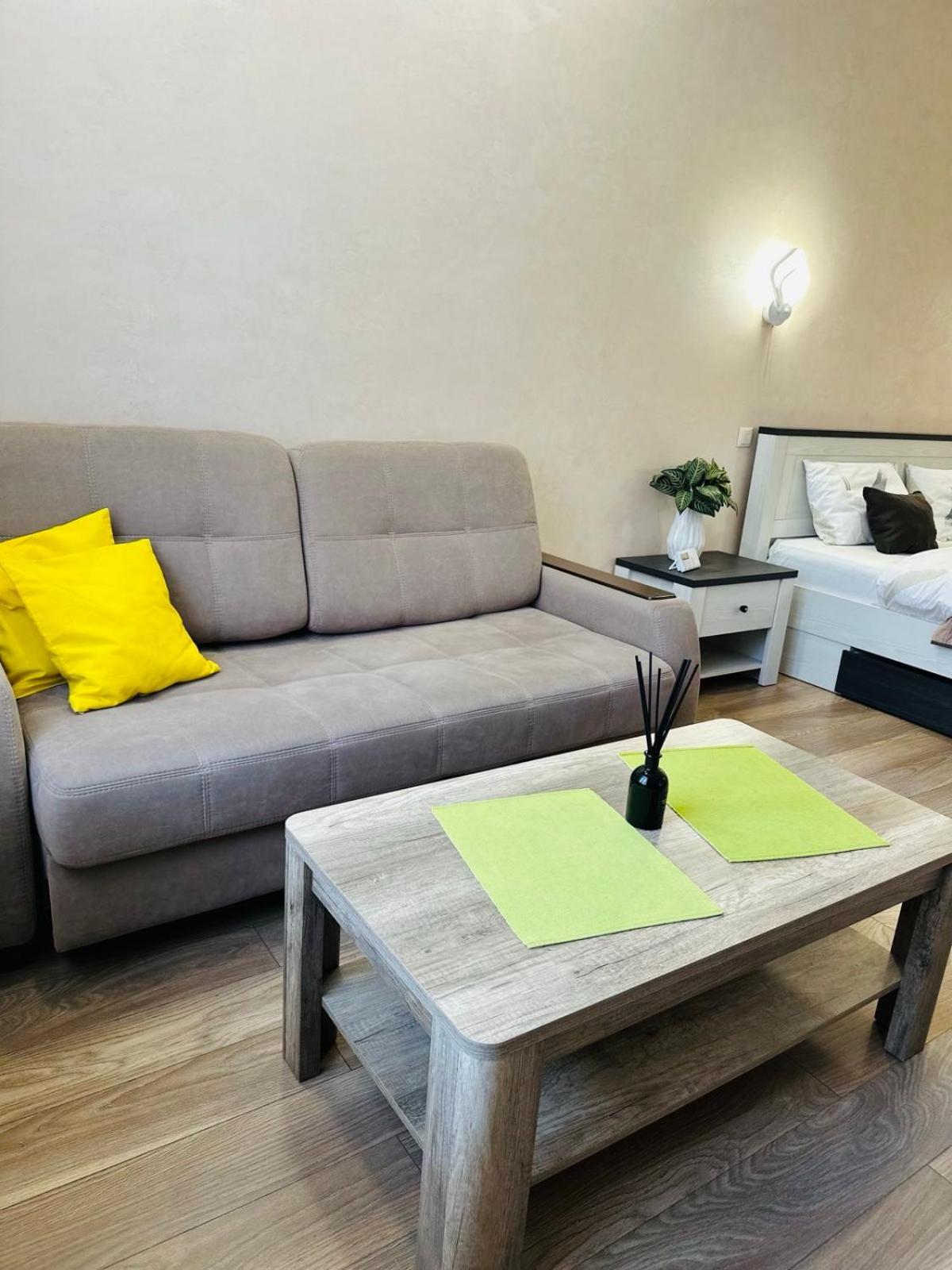 Apartment Forum, Центр Lviv Ngoại thất bức ảnh