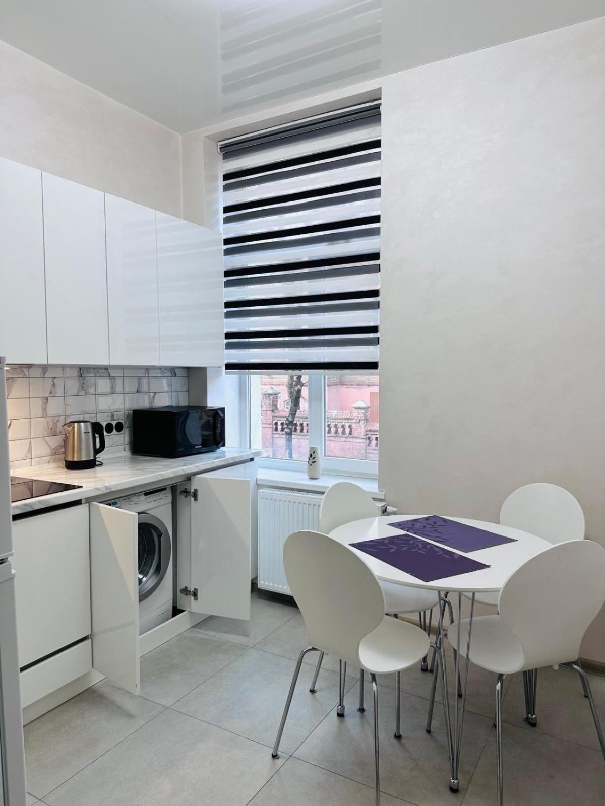 Apartment Forum, Центр Lviv Ngoại thất bức ảnh