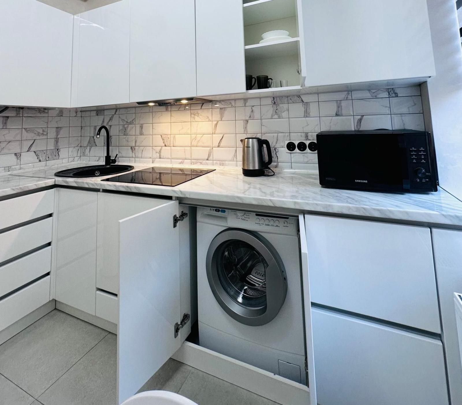 Apartment Forum, Центр Lviv Ngoại thất bức ảnh