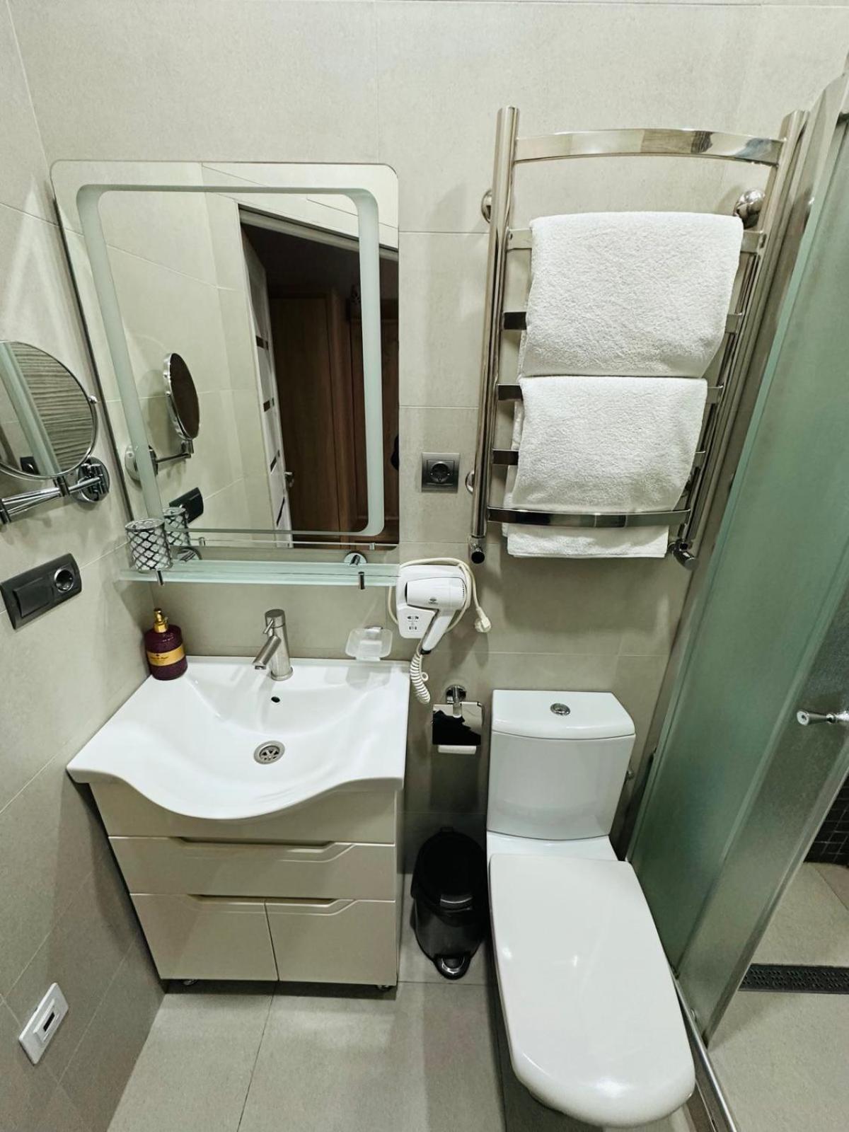 Apartment Forum, Центр Lviv Ngoại thất bức ảnh